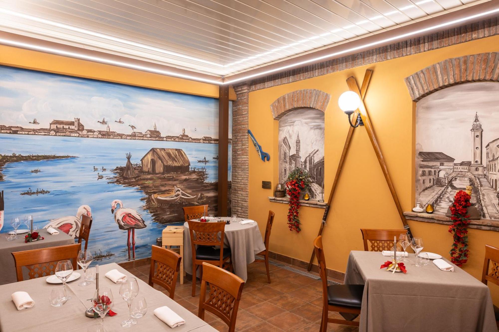 Locanda La Comacina コマッキオ エクステリア 写真